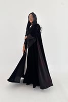 عباية مخمل مع حرير مغسول