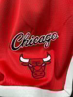 طقم شيكاغو بولز الاحمر