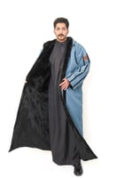 فروة رجالية Diamond Fur بتطريز عربي – دفء وأصالة