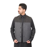 سديري تراثي رجالي تصميم أصيل وخامة عالية الجودة