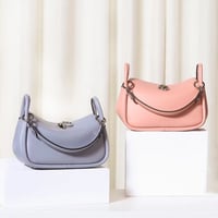 شنطة يد نسائية فاخرة