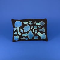 حقيبه يد الفطر الازرق