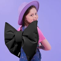 شنطة فيونكة اسود