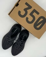 شوز ايزي باللون الأسود مع لمعة في الحبال ، هاي كوا...