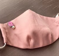 كمامة باكسسوار + لؤلؤ - Mask accessories + Pearl