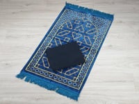 أسود