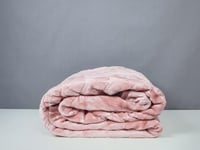 بطانية ميلاء جاكار محفوره لون وردي شتوي مفرد