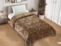 بطانية ميلاء جاكار محفوره لون بني شتوي مفرد