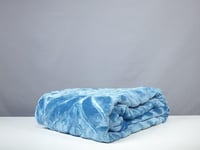 بطانية ميلاء جاكار محفوره لون أزرق شتوي مفرد