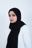 أسود