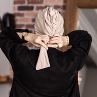 توربان BG من القطن البارد: لمسة من الأناقة والراحة