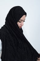 أسود