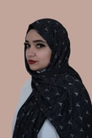 أسود