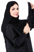 أسود