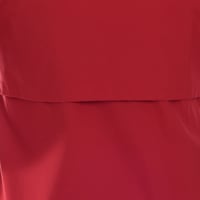 أحمر