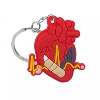 ميدالية بشكل قلب