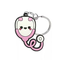 ميدالية بشكل سماعة طبية