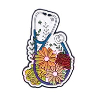 بروش سماعة طبية وزهور