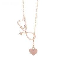 سلسال بتصميم سماعة طبية + قلب، يتوفر 4 ألوان