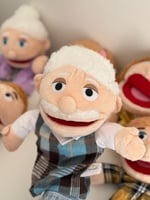 هيّا نتعلم كلماتنا الأولى