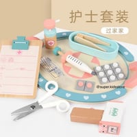 طقم أدوات الطبيب الخشبية