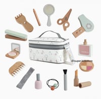 مجموعة أدوات المكياج الخشبية