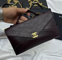 بني غامق