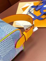 لوي فيتون Locker Dopp Kit مقاس 23cm