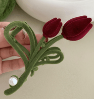 مشبك شعر بتصميم زهرة وزينت بلؤلؤ اصطناعي