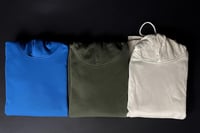 بلوفر بإسمك