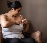 هاكا - مجمّعة الحليب الليدي بج السيليكون - 2 قطعة