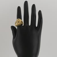 خاتم ذهب بتصميم عقدة مزخرف - عيار 21