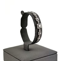 طقم ذهب ابيض تصميم القصات الالماسية عيار 18