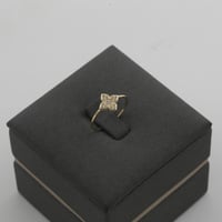 طقم ذهب النجمة اللماعة - عيار 18