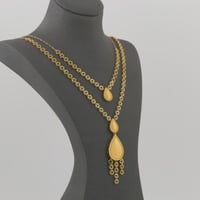 طقم ذهب ورود مع دلايات دمعة بصمة - عيار21