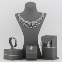 طقم ذهب ابيض تصميم الماس عيار 18