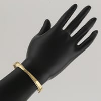 اسوارة ذهب واقف ناعمة مع خط لماع - عيار 18