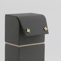 طقم ذهب النجمة اللماعة - عيار 18