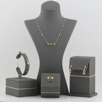 طقم ذهب انيق و متفرد - عيار 18