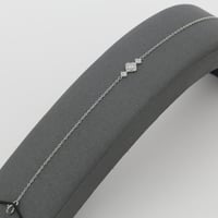 اسوارة ذهب ابيض تصميم مميز عيار 18