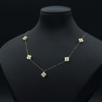 عقد تشوكر الورد ذهب عيار 18