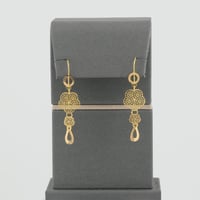 طقم ذهب دورين مع كف دائري الزهور عيار 21