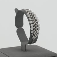 طقم ذهب ابيض تصميم الماس عيار 18