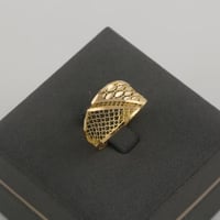 خاتم ذهب بتصميم مزوج بنقش متعدد - عيار 21
