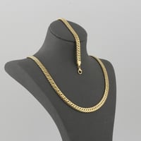 طقم ذهب جنزير ناعم - عيار 18