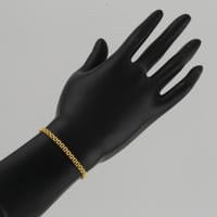 اسوارة ذهب بتصميم سوار ساعة ناعم - عيار 21