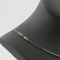 طقم ذهب ابيض بتصميم حبات الكريستال اللماعه - عيار...