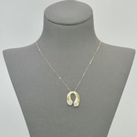 عقد ذهب تصميم الماس عيار18