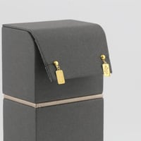 طقم ذهب ثلاث ادوار بتصميم وردة سبيكة - عيار21