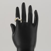 خاتم ذهب مطفي بتصميم كريستال - عيار 18